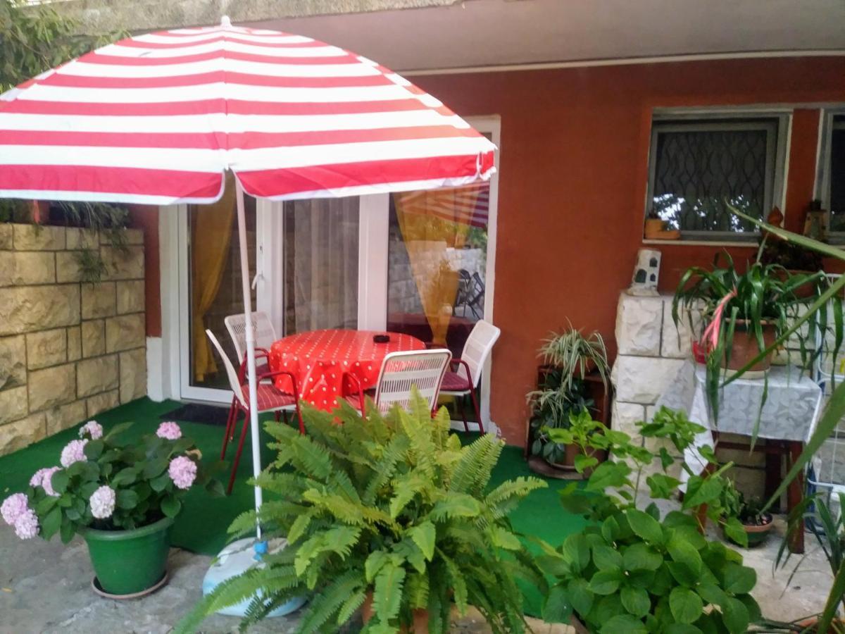 Leo Apartment Makarska Luaran gambar